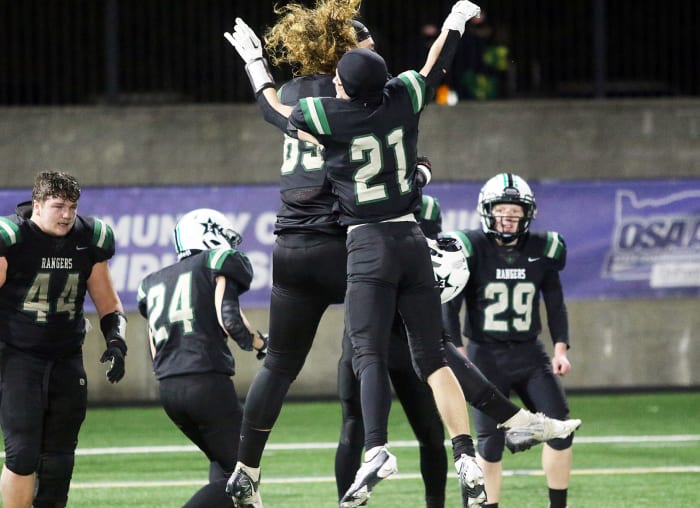 Estacada Scappoose 4A Oregon football semifinal November 19 2022 Dan Brood 59